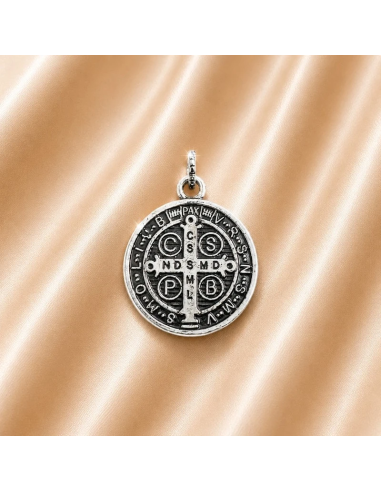 Medalla San Benito Plata 16 mm / 20 mm | Protección