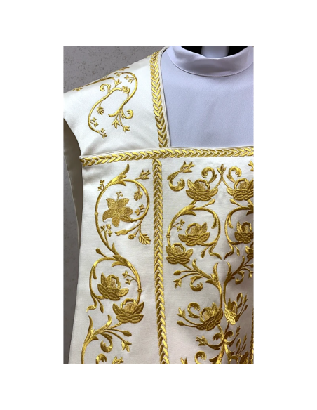 Casulla Romana Imperial | Casulla Romana Bordada | Karelia Arte Sacra