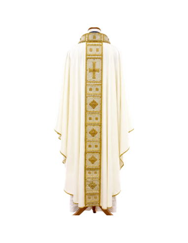 Gloria Dei Ivory Wool Chasuble with Handmade Embroidery | Karelia Arte Sacra