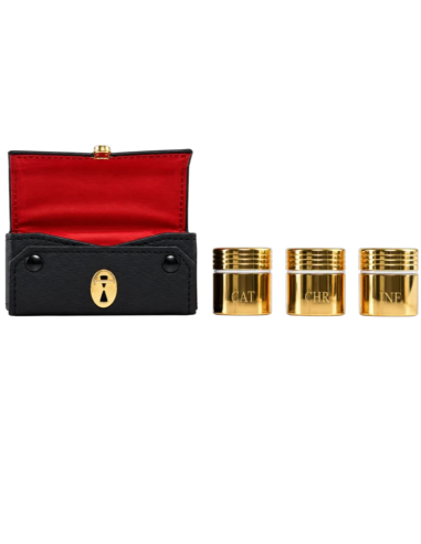 Estuche Negro con recipientes litúrgicos para contener los Santos Óleos