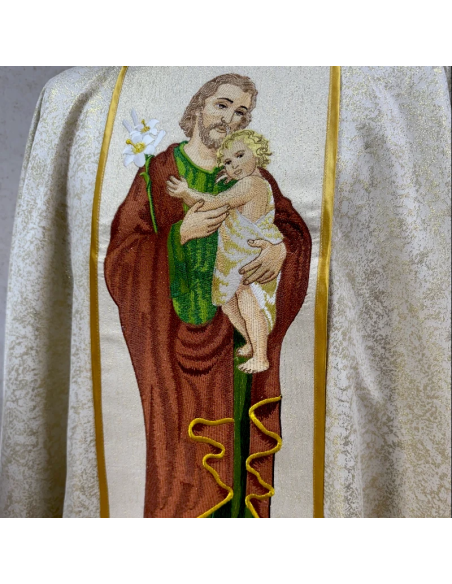 Casulla San José Bordada