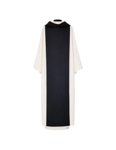 Hábito con escapulario