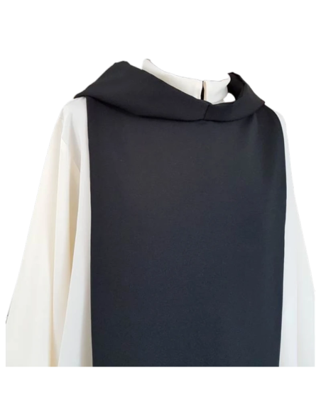 Habit with scapular