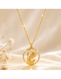 Collar Virgen Niña 16 mm en Acero Dorado | Joyería Religiosa