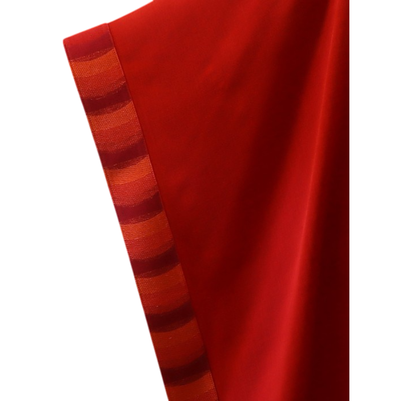detalle rojo casulla