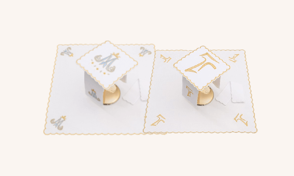 Juegos de Altar Bordados